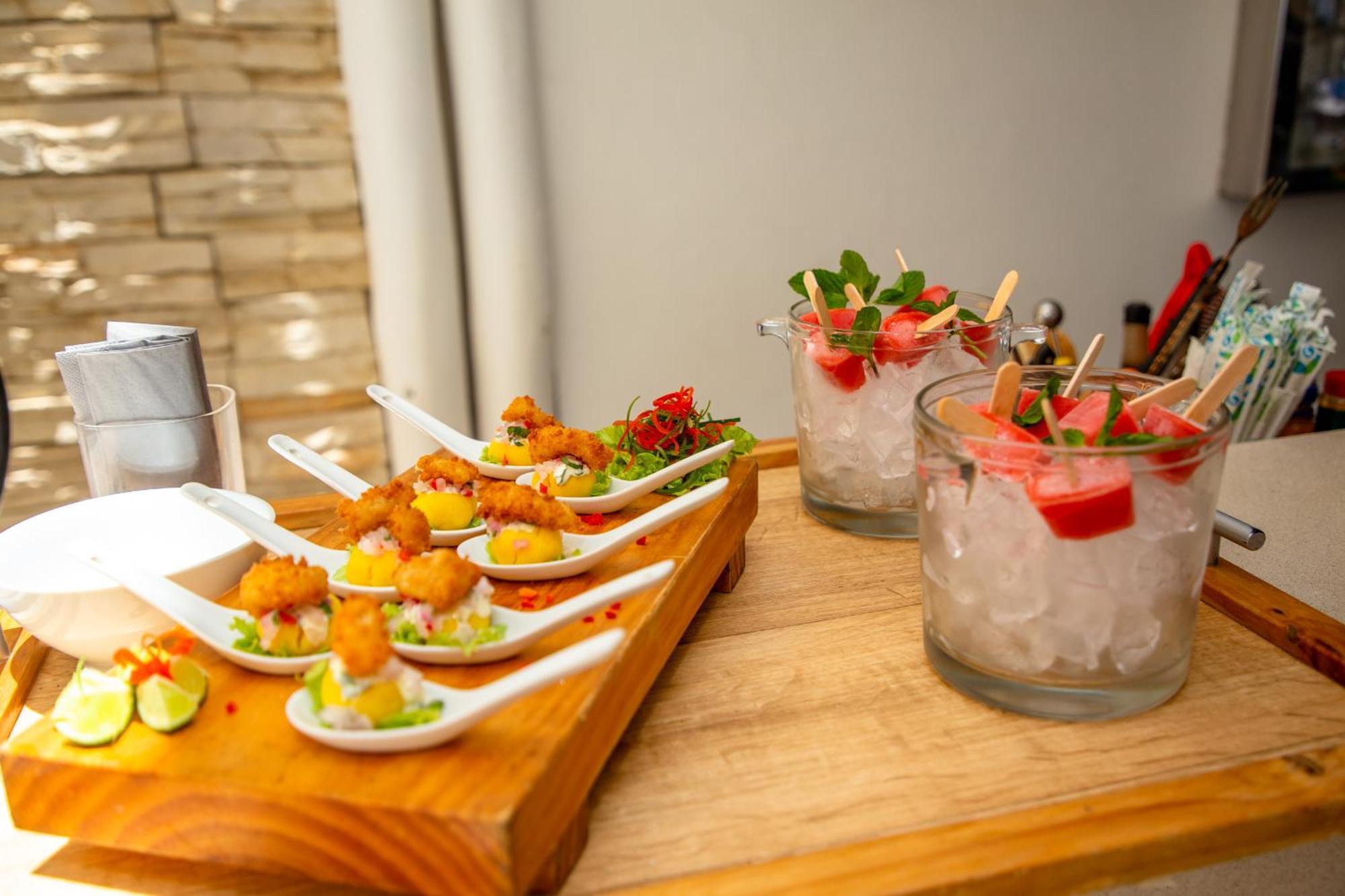 Dco Suites Lounge & Spa マンコラ エクステリア 写真